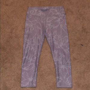 Floral printed athletic leggings